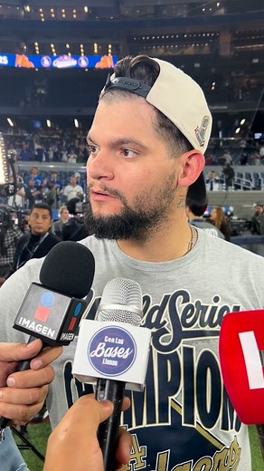 “Por eso es el manager del mejor equipo de la MLB”, Andy Pages sobre Dave Roberts y su decisión en juego 7 de Serie Mundial con los Dodgers 💙⚾️🔥 | Con Las Bases Llenas