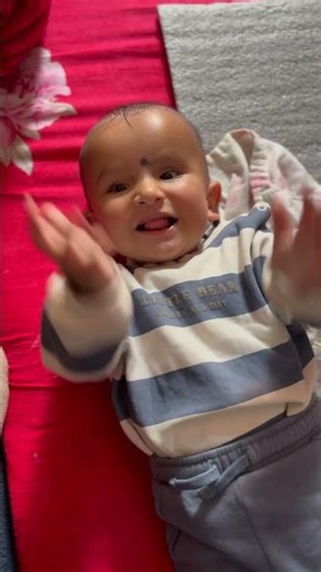 Little boy clapping hands#clap #8monthsbaby