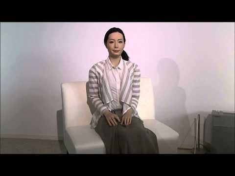 「オトナロイド」（アンドロイド）勤務初日の挨拶：Demonstration of Otonaroid(teleoperated android robot)