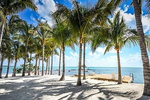Thinking about a trip to the Florda Keys? May I recommend Isla Bella Beach Resort?? This beach escape is pure heaven! it sits in Marathon where the vibe is decidedly slower, easier...more "island" like. Our entire family loved this resort...so much, that we almost didn't leave! Find your bit of heaven here this summer. | 365 Atlanta Traveler
