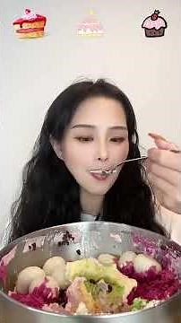 Asmr🍰Eating 🍰Creamy soft cake, melts perfectly in every bite！ #ASMR