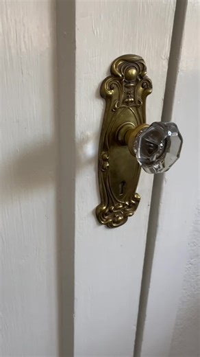 Restoring Antique Doorknob: A DIY Guide
