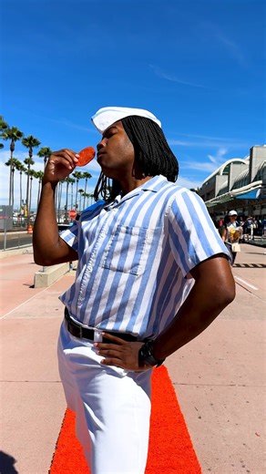 Nickelodeon on Instagram: "Rolling out that orange carpet for our fav cosplayers! #NickSDCC"