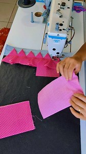 2M views · 16K reactions | Costura criativa: Costurando passo a passo um tapete de retalhos!瑱✂️淋 #artesanato Parte 5 | Josiane Teixeira | Facebook