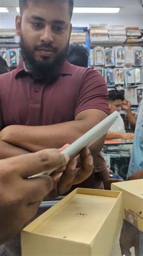 motorola moto g85 5g unboxing Phone Studio | Phone Studio