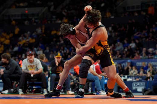 Mohawk athlete wins Register-Guard boys wrestler of the year