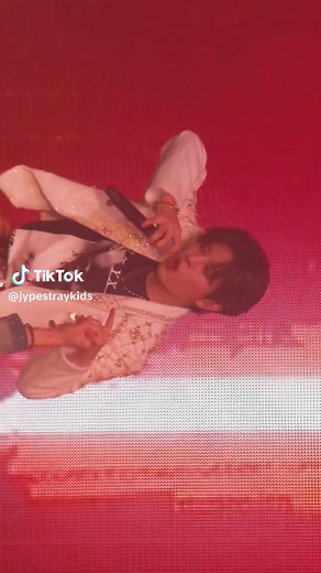 #StrayKids #스트레이키즈 #樂_STAR #MEGAVERSE 2023.11.10 FRI 2PM (KST) | 0AM (ET) #ROCK_STAR #락 #樂 #LALALALA #StageVideo #StrayKidsComeback #YouMakeStrayKidsStay