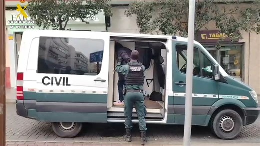 Robos de coches en Madrid y municipios cercanos: dos arrestados por 25 delitos