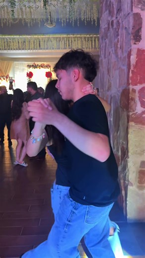 Learn the Basics of Huapango Dance Style