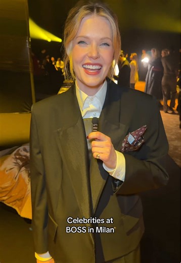 Heiße Celebrity Arrivals bei BOSS in Mailand