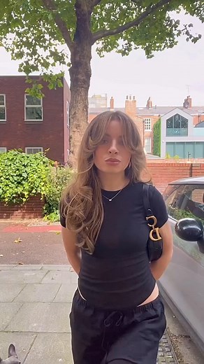 hair deets for the girlies below 🦋🩰✨ | Coronation street&news