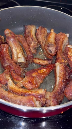 How to Cook Pork Ribs in Red Sauce Like a Chef