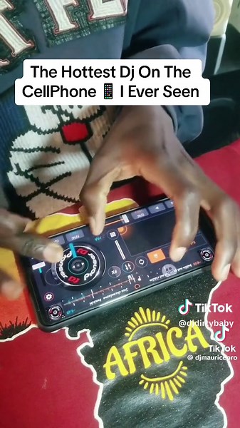 DJ Mixing App Interaction for Music Lovers