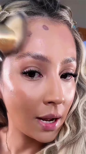 Cosmetics Sculpt tape and brush duo includes a free sculpting cheek brush! This one is so luxurious and sculpts your face in a matter of seconds!!