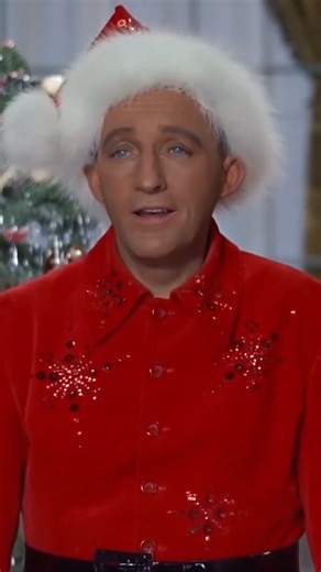 Happy Holiday's from Bing Crosby! Wishing you all a wonderful "White Christmas" ❤️ | Bing Crosby