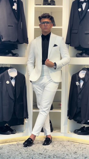 رايك في البدله❤️‍🔥تعالو انستا🔥#ابراهيم_جمال🕴🏻 #ابراهيم_الموديل #اصغر_موديل_في_العالم #اصغر_موديل_بدل_في_مصر