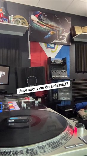 Let’s throw it back with a Classic One!! #thecutcreatordjoutkast #thecutcreator #djoutkast #shadyvilledjs #stmaarten #sintmaarten #music #entertainment #dj #djing #tiktok #scratch #scrathing #reelz #tiktok @topfans | The Cut Creator DJ Outkast