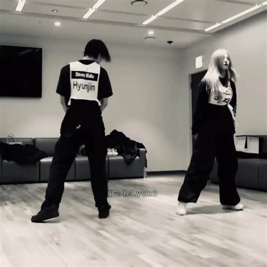 ‏#LIA #CHAERYEONG #ITZY #YUNA #YEJI