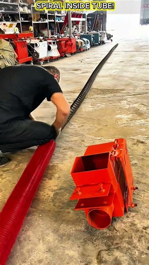 Flexible Screw Conveyor Assembly.
