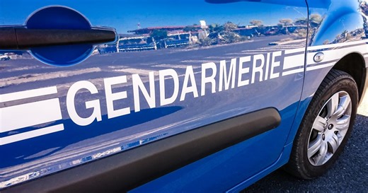 Meurthe-et-Moselle : un gendarme meurt percuté par un automobiliste lors d’une intervention