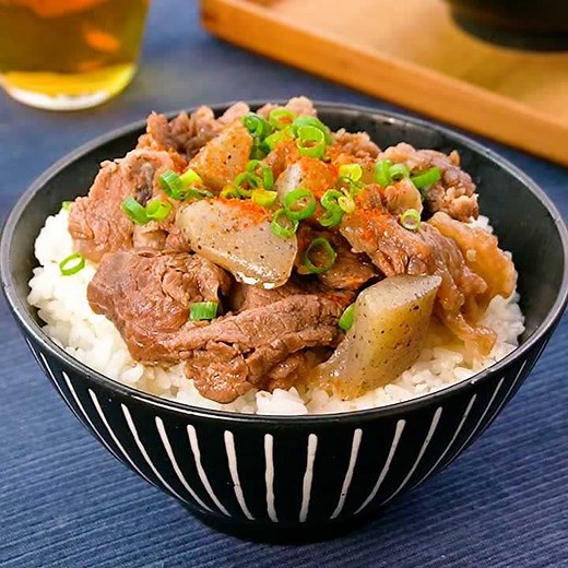 神戸の郷土料理！ ぼっかけ丼のレシピ動画・作り方 | デリッシュキッチン