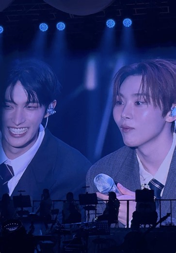 260530 DxS [Serenade] in Daegu 🇰🇷 I was actually dying 🤣 Lucu bgt unit komedian kita, jgn cpt” wamil plis 🫶🏻 Jokes aside, they should know by now that carats actually sing wel!!! #dxs #serenade #seungkwan #dkseventeen #dokyeom