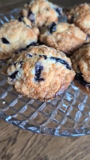 Blueberry Muffins #food #chef #recipe #easyrecipe