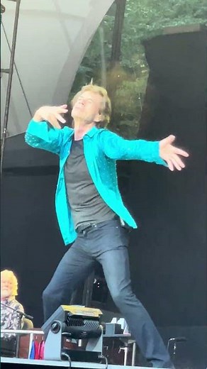 🔥🎤 Rolling Stones outshine trends with timeless dominance! #rollingstones #mickjagger