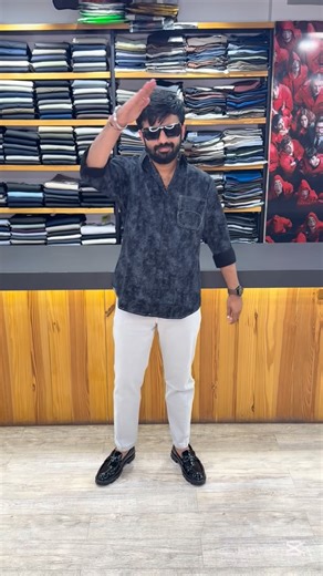 JEANS CLUB JAMNAGAR on Instagram: "🔥NEW PREMIUM PAIR 🔥 BOOK NOW - 95 37 35 12 12 CASH ON DELIVERY NOT AVAILABLE❌ FAB - COTTON IMP FIT - RELAX FIT SIZE - S TO 2XL LIMITED STOCK 😍😍😍 PRICE ~ DM ( BIG SIZE KA RATE PLUS RAHEGA) ✔️Smooth Imported Fabric ✔️Relaxed & Comfortable Wear ✔️Perfect for Everyday Styling (send screenshot of pic& size& parfect address city) -NOTES - MINOR SHADE WILL B COME DIFFERENT IN LIGHTING & REAL “SINDHI BROTHERS” STORE ADDRESS 📍 SHOP NO- 102, 1st FLOOR, STERLITE POI