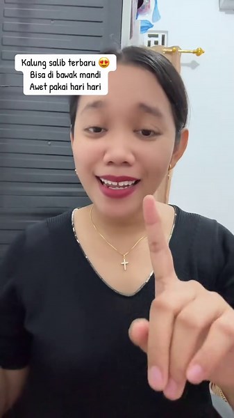 Kalung Salib Terbaru: Cantik dan Awet Dipakai