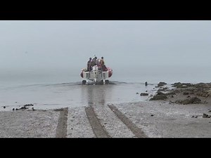 Galveston Bay plane crash rescue | LIVE coverage