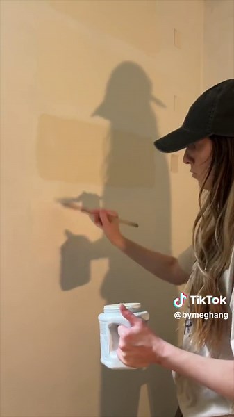 WHITE AND EGG SHELL WHITE ARE NOT THE EXACT SAME COLOR can someone please explain this to my husband #whitepaintcolors