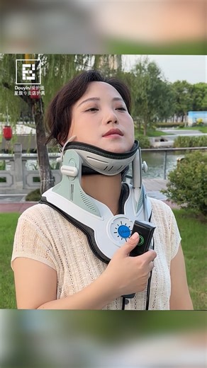 This Device Literally Stretches Your Neck! 😳 #Cervical #NeckStretch #Stretch #Medical | Fossbytes