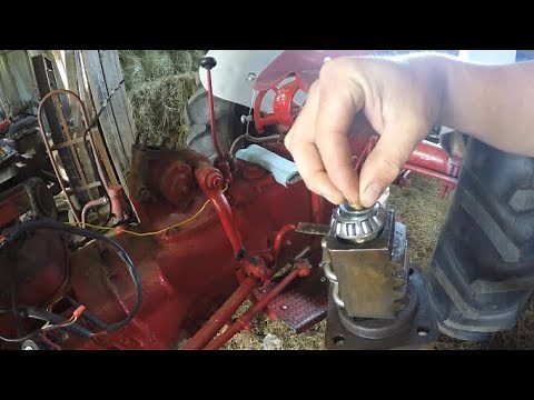 Steering bearings in a ford 8n tractor | Fixing two old ford tractors