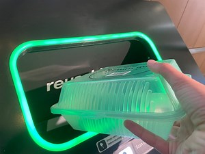 Reuse Ottawa offers free reusable containers pilot at some restaurants and grocers