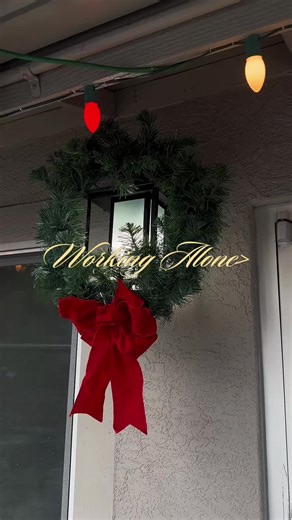 Creative Ways to Decorate Your Office Space