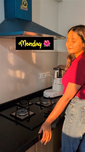 Mummy jaisa to nhi bna skti mai 😔 Try krti hu#food #mummy #maa #dailyvlog #vlog #dailyshorts #shorts