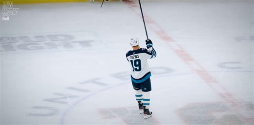 Must Watch: Jonathan Toews Was Mic’d Up For His Return to Chicago