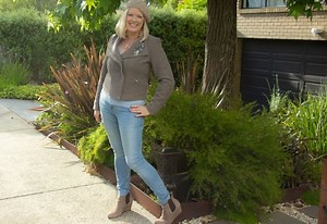 How do I Find the Right Neutrals to Act as an Anchor for My Wardrobe? — Inside Out Style