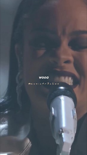 • LOVE ON THE BRAIN - RHIANNA (LIVE FROM THE 2016 MTV VMAs PART 3) 🎶😍❤️ #loveonthebrain #rhianna #rhiannasuperbowl #mtv2016 #vmas #mtv2023 #international #mandown #musictr3chos #traducao #lyricsvideo #fy #segueai #gay #lgbt