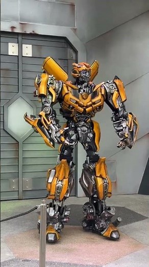 Future Robots : Bumblebee: The Legendary Transformer on Display – Transformation into Camaro