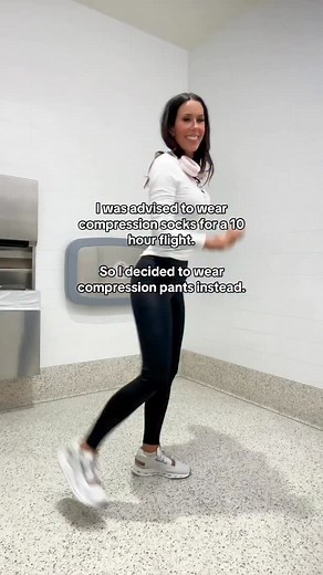 This is what wearing compression pants does for you on a long-haul flight and nobody’s talking about it. Here’s why it’s a total game-changer for travel: Why It’s Beneficial for Travel * Fight Swelling and Edema: Long flights mean sitting still, making it hard for blood to flow back up from your extremities. Compression applies gentle, graduated pressure (tightest at the ankle, looser at the top) that helps push fluid and blood back toward your heart. This dramatically reduces the dreaded ‘cankl