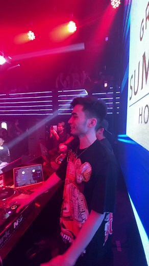 Nik Makino & Siobe Lim Live last Saturday at Rumors Bar & Resto 📍General Santos 🙌🏻🔥 #djsamrodriguez | Sam Rodriguez