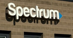 Internet outages reported in southeast Wisconsin