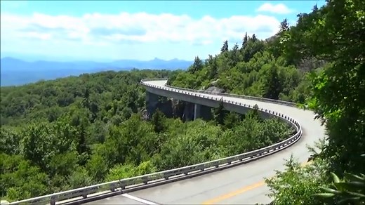 Linn Cove Viaduct, Blue Ridge Parkway | RomanticAsheville.com