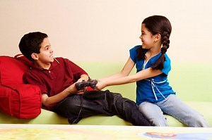 Astrology Insights: Understanding Sibling Compatibility | LoveToKnow