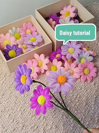 Daisy Flower Tutorial: Handmade with Fuzzy Wire