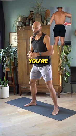 Still stuck in the back-pain loop? Here’s why, and how to fix it 👇 1️⃣ Remove the daily triggers keeping your nervous system on high alert. 2️⃣ Build real stability: core, hips, and glutes protect your spine. 3️⃣ Move intentionally: slow, controlled, pain-free reps > random workouts. This is the method that took me from constant flare-ups to full movement again. | Darcy Coss - Functional Movement