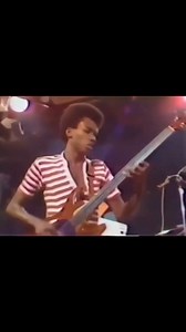 118K views · 3.7K reactions | Alphonso Johnson unleashes a bass solo...
