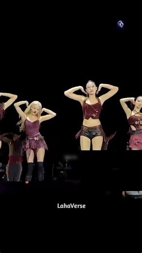 Singers With the Most Unique Stage Exits 😱